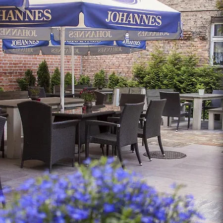 Dom Zachariasza Zappio Hostel *